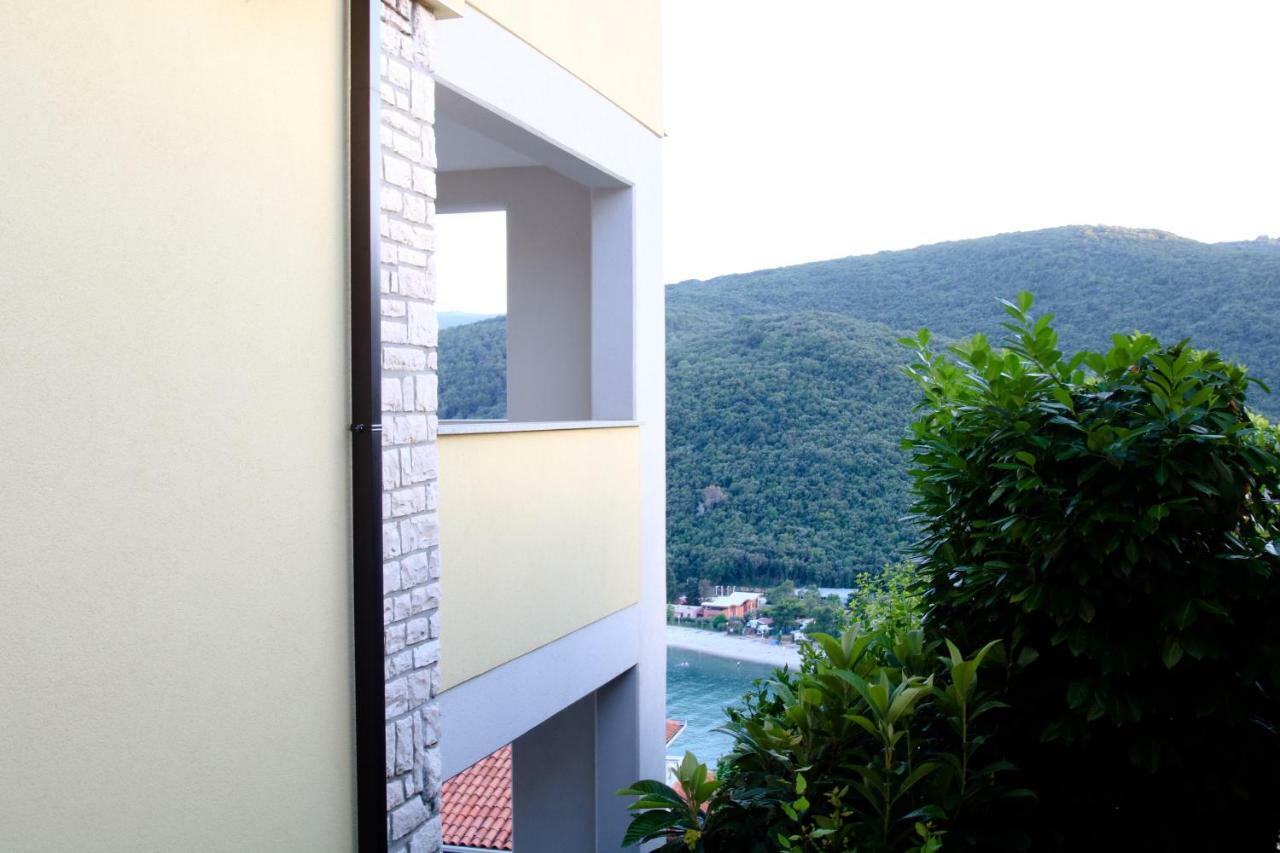 Apartments Supra Mare Rabac Exterior foto